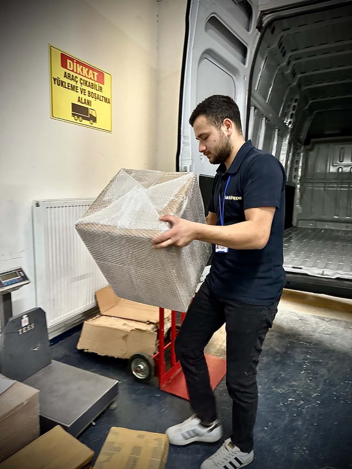 WhatsApp Image 2023-11-01 at 16.37.37